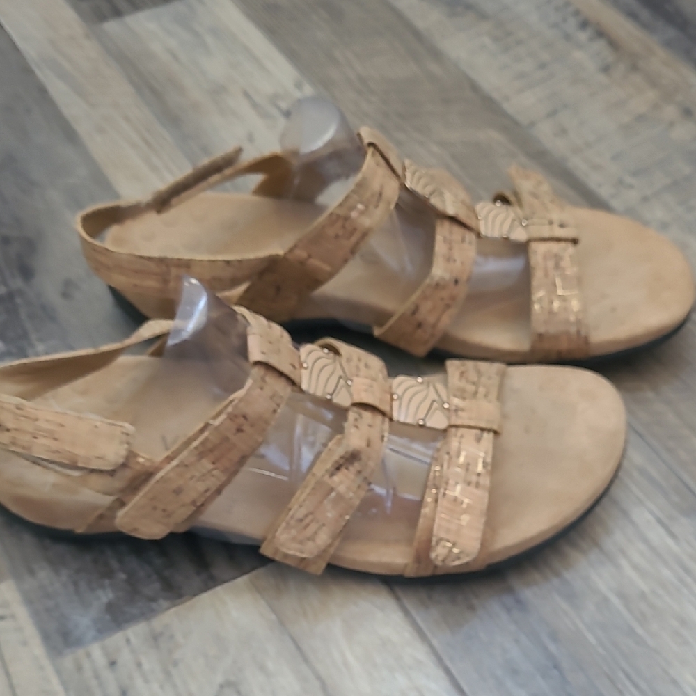 Vionic size 10 Adjustable Strap Sandals Rest Ambe… - image 5